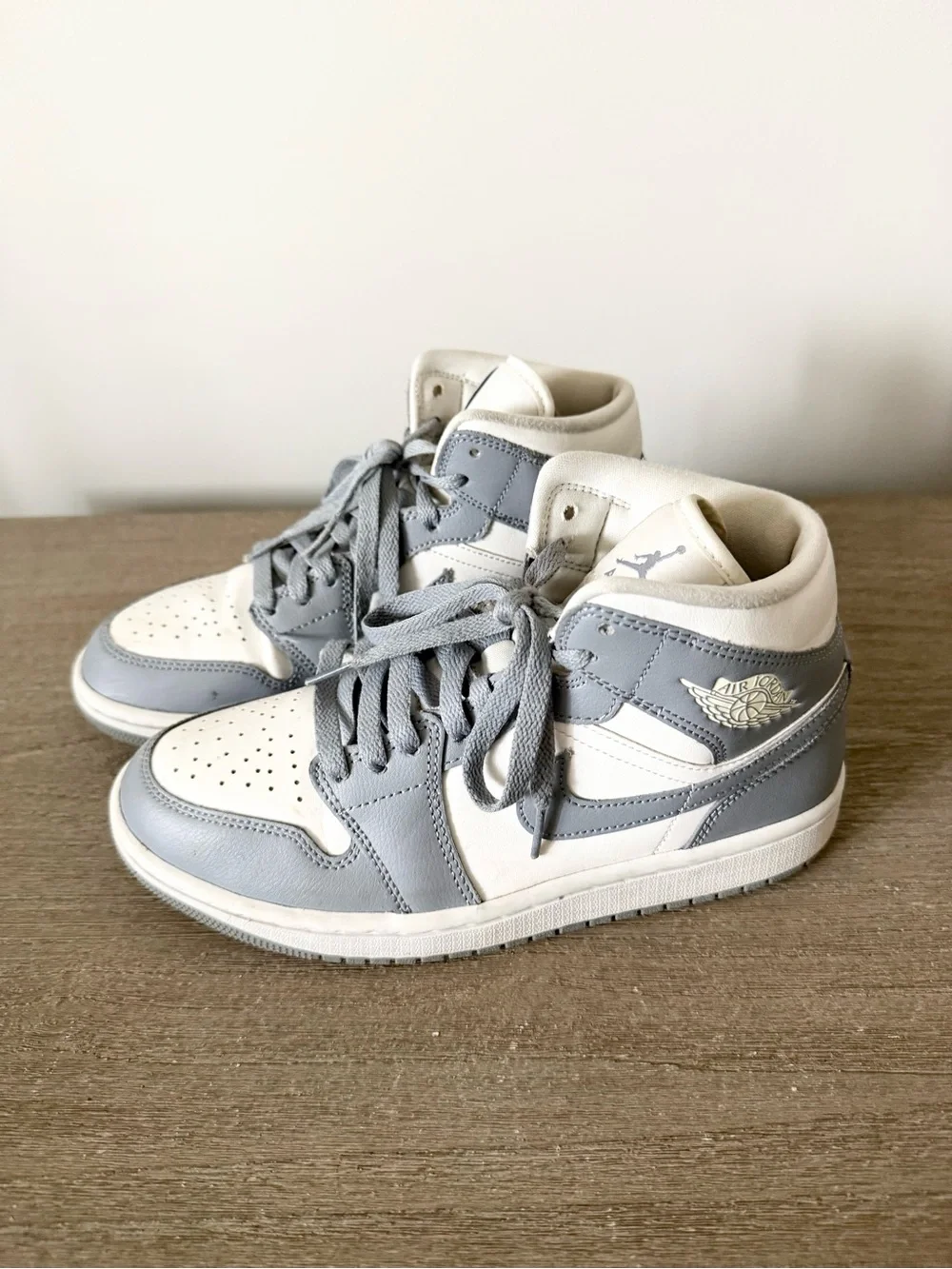 Nike Air Jordan 1 Mid Stealth High Top Sneaker in Gray & White Size 7.5